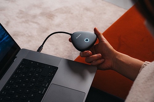 Verbatim Share My Screen USB-C Wireless Display Adapter 4K with Hub WDA-02