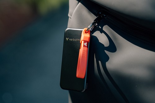 Verbatim SSD Portable Pocket Keyring 3.2 Gen2 1TB Black/Red