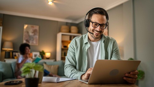 Yealink Headset Wireless Dual-Mode DECT/Bluetooth 4-Mic NC with ANC & Basestation WH68 Teams